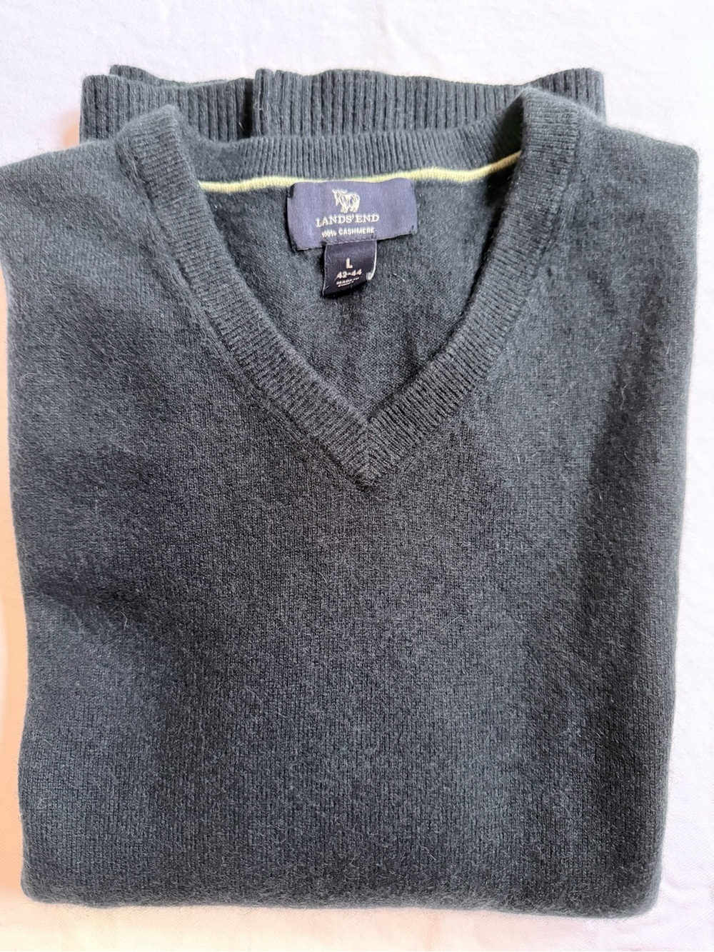 Lands' End Men's V-Neck 100% Cashmere Sweater - Navy